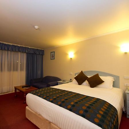 Best Western Balmoral Motor Inn Glenorchy Bagian luar foto