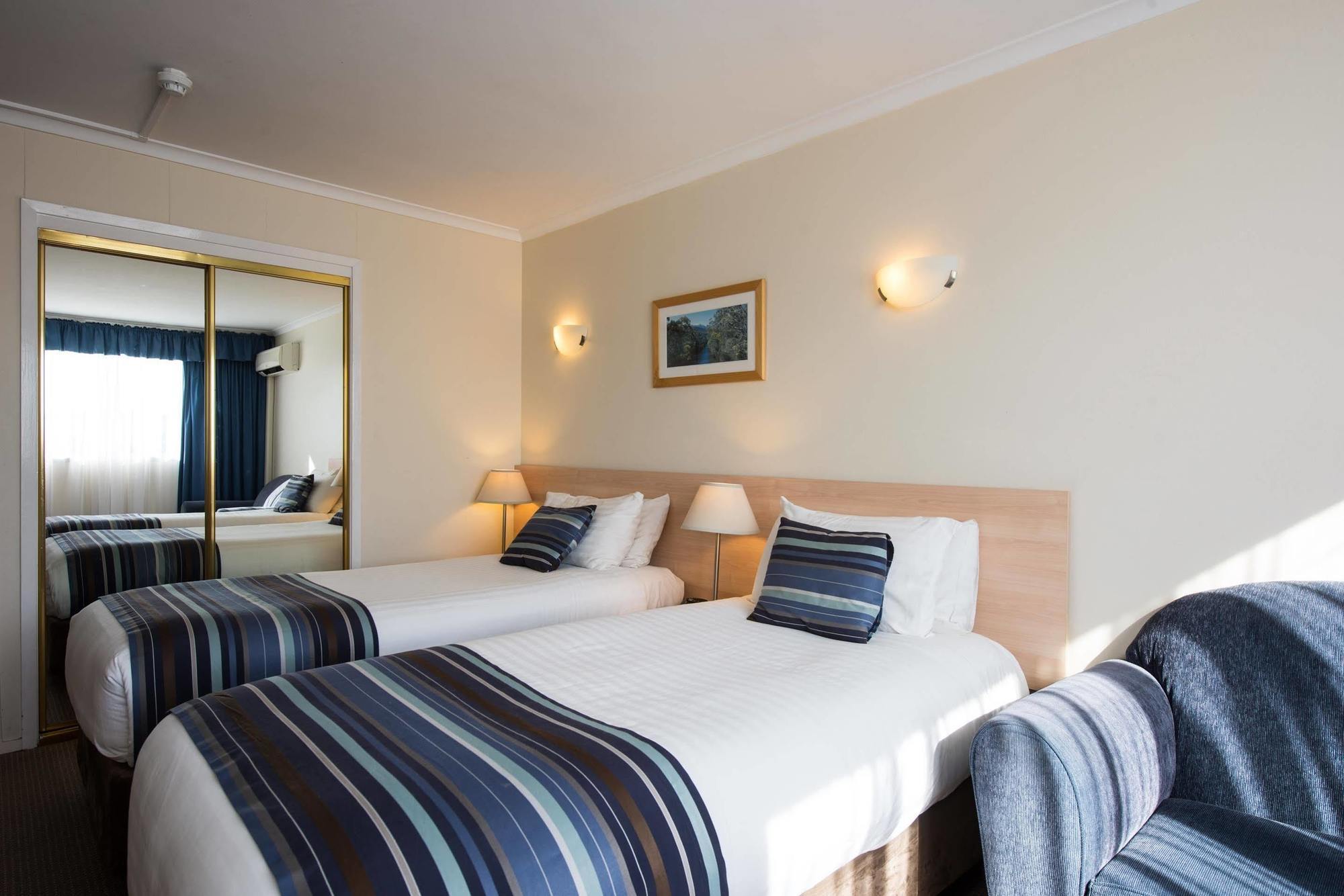 Best Western Balmoral Motor Inn Glenorchy Bagian luar foto